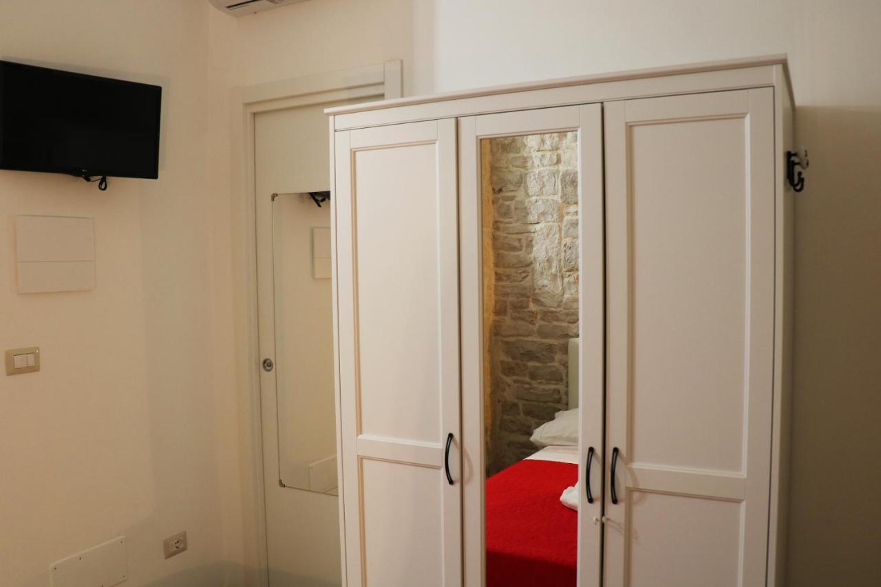 White Home Bisceglie Luaran gambar