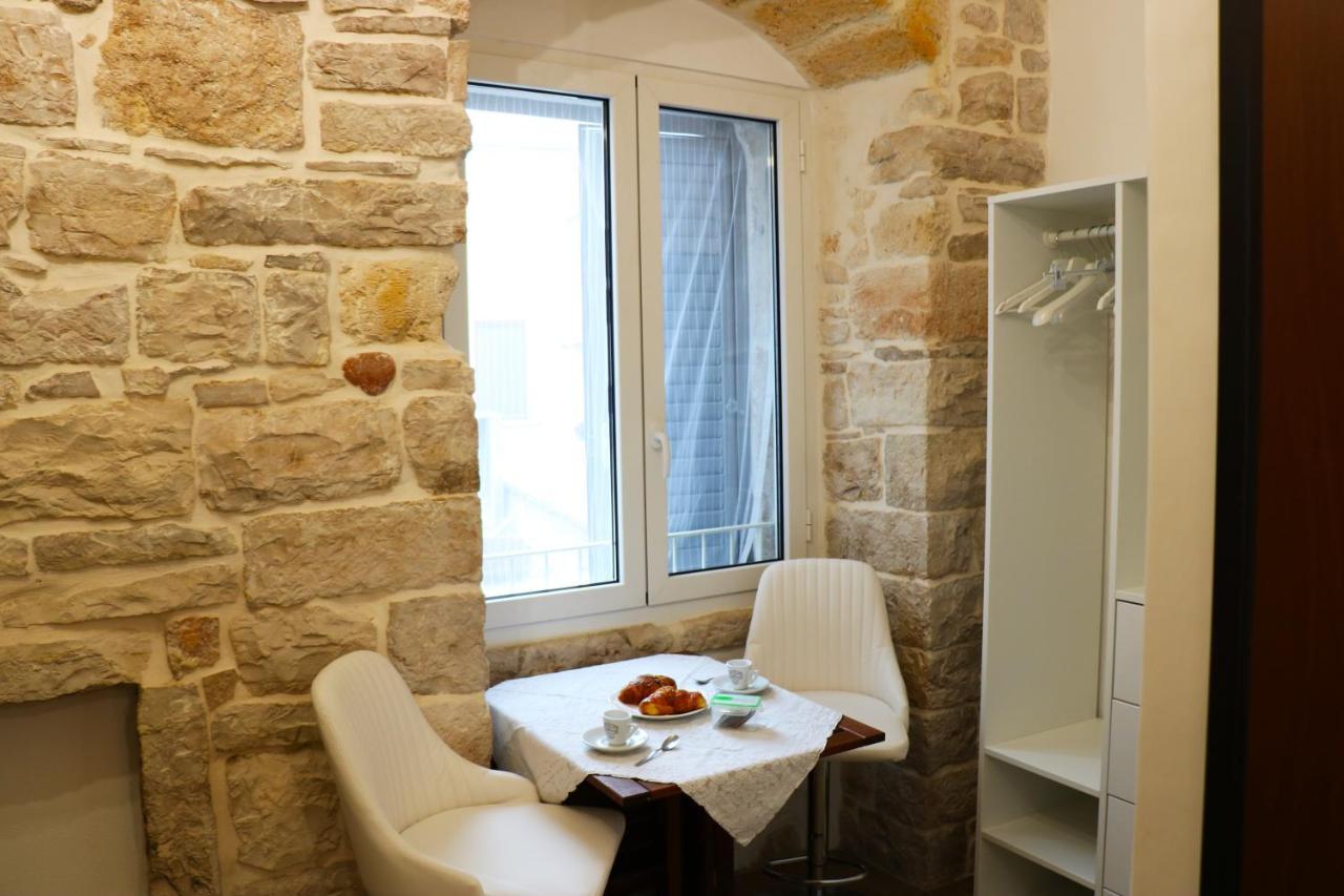 White Home Bisceglie Luaran gambar